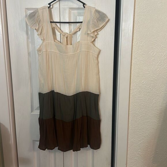 Mine Womens Color-block Flutter Sleeve Tiered Tunic Mini Dress Brown Cream Small - Picture 1 of 9